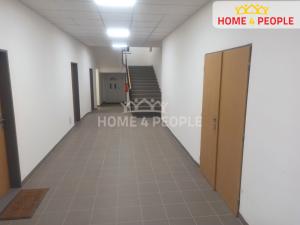 Pronájem obchodního prostoru, Město Touškov, Čemínská, 56 m2