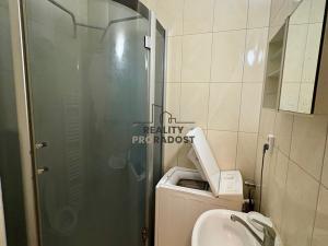Pronájem bytu 2+kk, Bystřice pod Hostýnem, Masarykovo nám., 41 m2