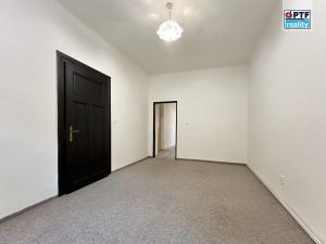 Pronájem bytu 2+1, Plzeň, Blatenská, 47 m2