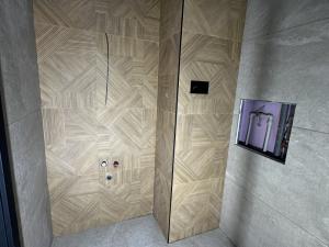 Prodej bytu 3+kk, Dvory, 76 m2