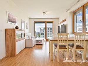 Pronájem bytu 2+kk, Brno, Moskalykova, 54 m2