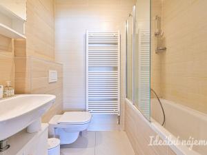 Pronájem bytu 2+kk, Brno, Moskalykova, 54 m2