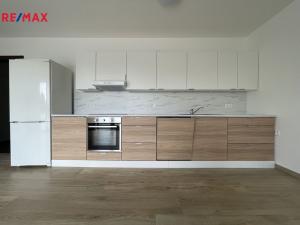 Pronájem bytu 2+kk, Olomouc, Třída Jiřího Pelikána, 74 m2