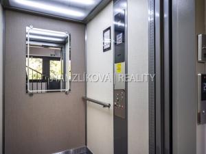 Prodej bytu 1+kk, Černá v Pošumaví, 20 m2