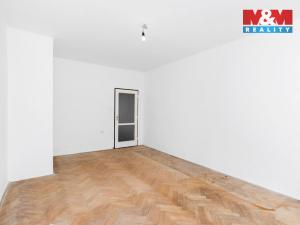 Prodej bytu 3+1, Pardubice - Zelené Předměstí, Nerudova, 80 m2