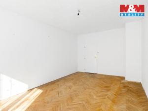 Prodej bytu 3+1, Pardubice - Zelené Předměstí, Nerudova, 80 m2