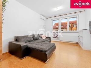 Prodej bytu 2+kk, Otrokovice, nám. 3. května, 50 m2