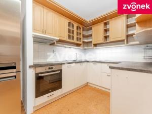 Prodej bytu 2+kk, Otrokovice, nám. 3. května, 50 m2