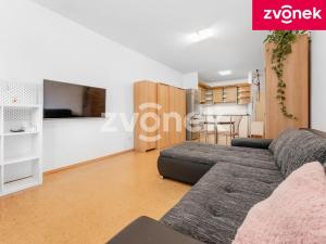 Prodej bytu 2+kk, Otrokovice, nám. 3. května, 50 m2
