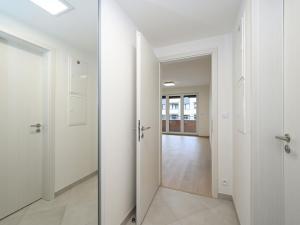 Pronájem bytu 2+kk, Praha - Třebonice, K metru, 57 m2