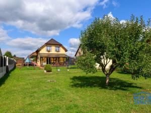 Prodej rodinného domu, Úherce, Luční, 122 m2