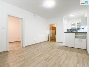 Pronájem bytu 2+kk, Hulín, Družba, 38 m2