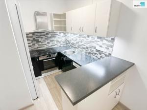 Pronájem bytu 2+kk, Hulín, Družba, 38 m2