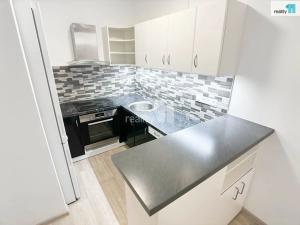 Pronájem bytu 2+kk, Hulín, Družba, 38 m2