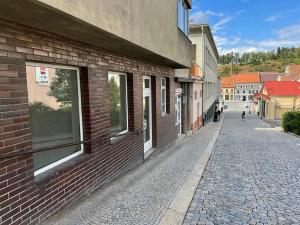 Pronájem obchodního prostoru, Třebíč, Přerovského, 69 m2