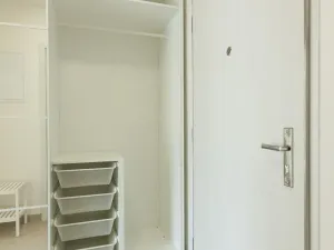 Pronájem bytu 1+kk, Praha - Záběhlice, Klapálkova, 35 m2