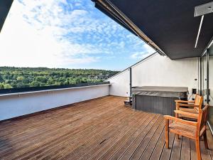 Pronájem bytu 4+kk, Praha - Radlice, Radlická, 139 m2