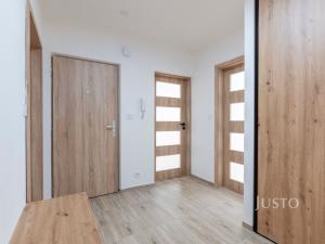 Pronájem bytu 2+1, Zlín, L. Váchy, 54 m2