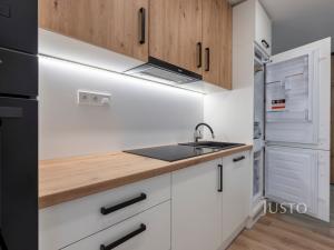 Pronájem bytu 2+1, Zlín, L. Váchy, 54 m2