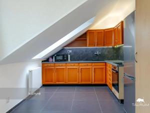 Pronájem bytu 2+kk, Plzeň, Zahradní, 68 m2