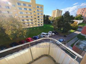 Pronájem bytu 2+1, České Budějovice, Branišovská, 61 m2
