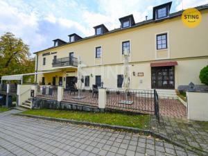 Prodej ubytování, Bouzov, 1023 m2