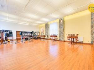 Prodej ubytování, Bouzov, 1023 m2