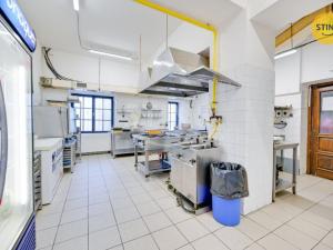 Prodej ubytování, Bouzov, 1023 m2