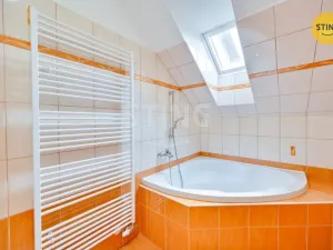 Prodej ubytování, Bouzov, 1023 m2