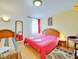 Prodej ubytování, Bouzov, 1023 m2