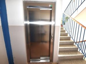 Pronájem bytu 3+1, Praha - Hlubočepy, Grussova, 69 m2
