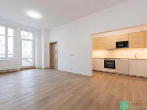 Pronájem bytu 2+kk, Teplice, 28. října, 52 m2