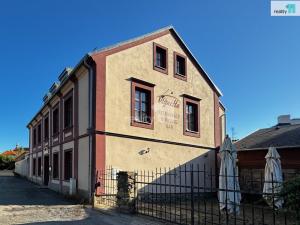 Prodej restaurace, Rokycany, Dolní příkopy, 540 m2