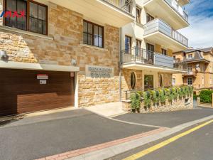 Pronájem bytu 2+kk, Karlovy Vary, Svahová, 45 m2