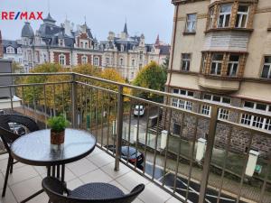 Pronájem bytu 2+kk, Karlovy Vary, Svahová, 45 m2