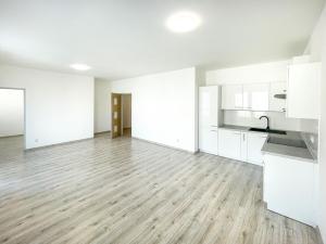 Pronájem bytu 2+kk, Tábor, Maredova, 58 m2