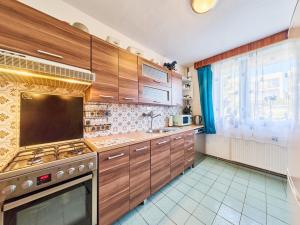 Prodej rodinného domu, Trutnov - Střední Předměstí, Oskara Nedbala, 206 m2
