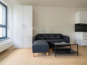 Pronájem bytu 2+kk, Praha - Malešice, Azzoniho, 52 m2
