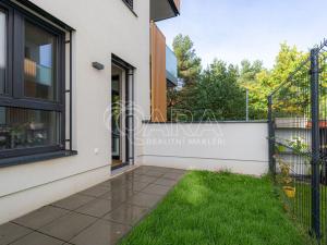 Pronájem bytu 2+kk, Praha - Malešice, Azzoniho, 52 m2