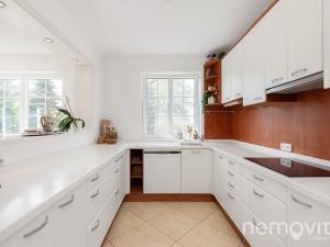 Prodej rodinného domu, Křížkový Újezdec, 412 m2