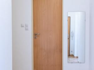 Pronájem bytu 1+kk, Praha - Vysočany, Poděbradská, 38 m2