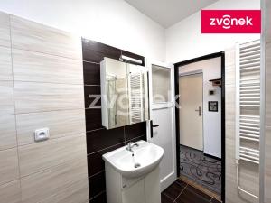 Pronájem bytu 2+1, Zlín, Sokolská, 37 m2