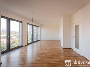 Pronájem bytu 5+kk, Praha - Karlín, Breitfeldova, 155 m2