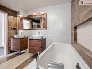 Prodej rodinného domu, Vědomice, Vetelská, 460 m2