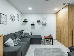 Prodej vícegeneračního domu, Benešov, Masarykovo náměstí, 256 m2