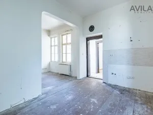 Prodej vícegeneračního domu, Benešov, Masarykovo náměstí, 256 m2