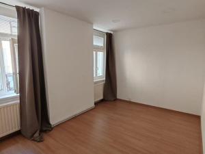 Pronájem bytu 3+kk, Karlovy Vary, Kolmá, 69 m2