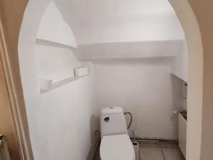Pronájem bytu 3+kk, Karlovy Vary, Kolmá, 69 m2