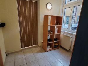 Pronájem bytu 3+kk, Karlovy Vary, Kolmá, 69 m2