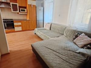 Pronájem bytu 3+kk, Karlovy Vary, Kolmá, 69 m2